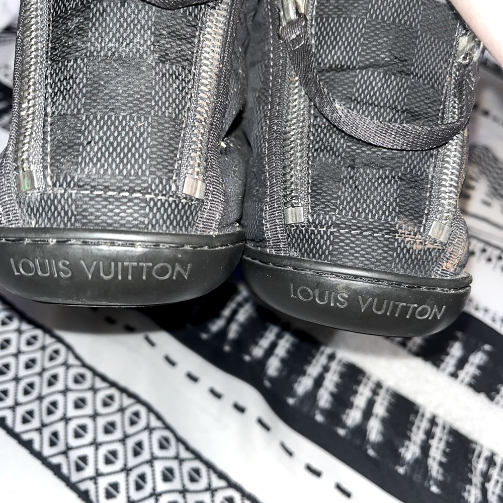 Louis Vuitton Black/Grey Damier Graphite Fabric And Leather Trim Zip Up High Top